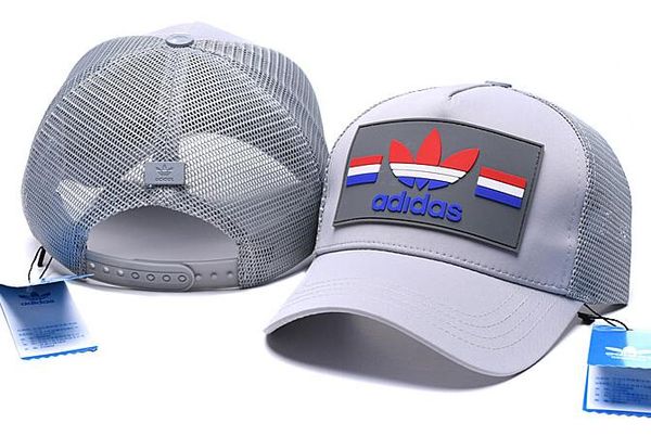 

2019 мода Новая Европа и Америка Бейсбол Snapbacks все команды футбол Snap Back шляпы женски