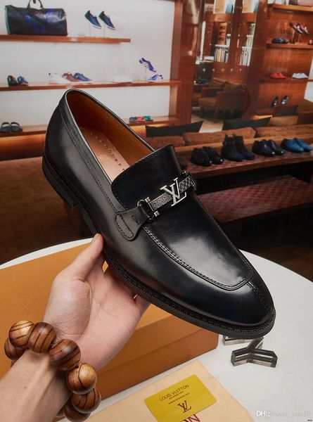 

19ss big size 38-45 men formal shoes office social designers wedding luxury elegant male dress shoes zapatos de vestir yecq1, Black