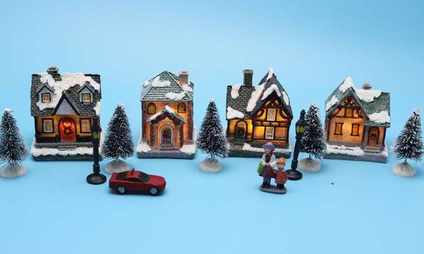 

xmas decor lighting up diy christmas doll figurine artificial tree tiny resin house village (house village building set of 4