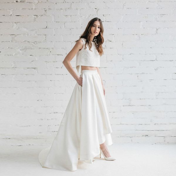 

elegant white high low bridal skirts with pockets high waist floor length pleated maxi long skirt for wedding party custom made, Black