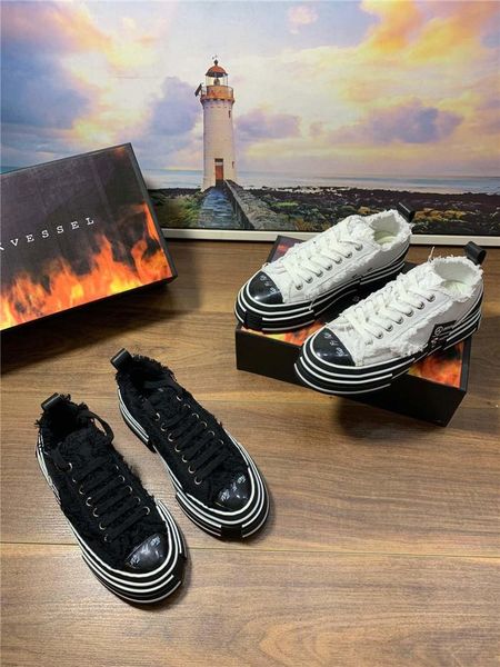 

wu jianhao couples canvas shoes women tide shoes wild vulcanized shoes cork thick glow luminous fashion, Black
