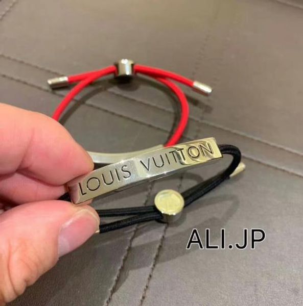 

Мода Луи Кожаные отруби Браслеты 19ss Мужская Женщина Дизайнерский браслет Кожа Цв