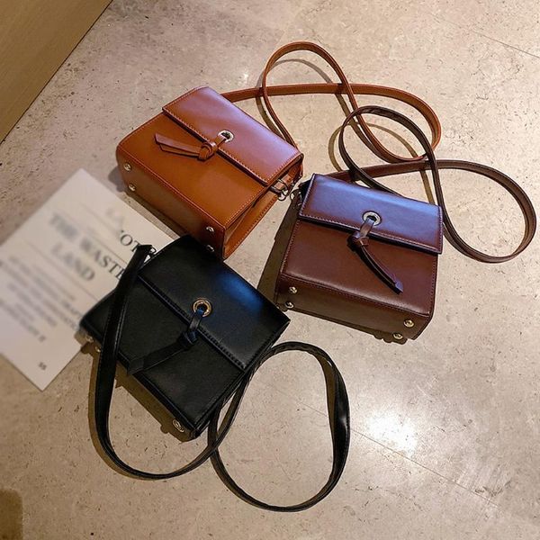 

fashion women's pu leather crossbody bags solid color small shoulder messenger bag women special lock design shoulder bag