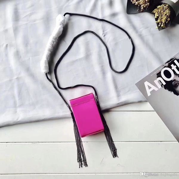 

520118 сигаретной пачке моды классика популярные плеча bagscross bodytoteshandbags brand fashion top luxury дизайнерские сумки известные жен