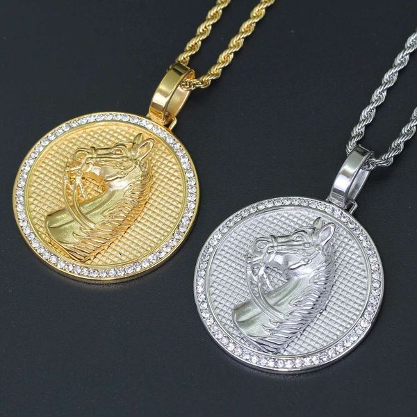 

fashion horse diamonds pendant necklaces for men women luxury round animal pendants stainless steel gold silver necklace jewelry gift for bf