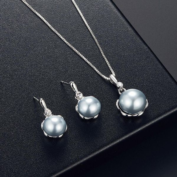 

women's round faux pearl rhinestone inlaid pendant necklace earrings jewelry set, Silver