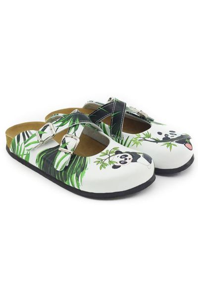 

panda patterned chevron slippers, Black