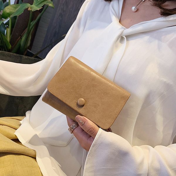 

2019 summer small fresh and simple fashion buckle quality zero wallet coin students cute short wallet girl, Red;black