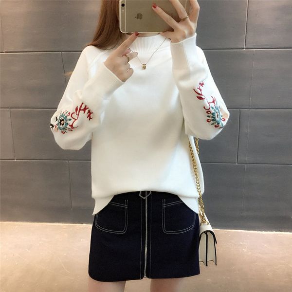 

taotrees autumn and winter female solid color o-neck long sleeve knit pullovers casual sweater, White;black