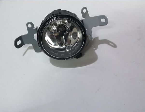 

1 pcs front bumper driving lamp fog light w/ bulb lh=rh for mitsubishi pajero v93 v97 v98 2010-2014