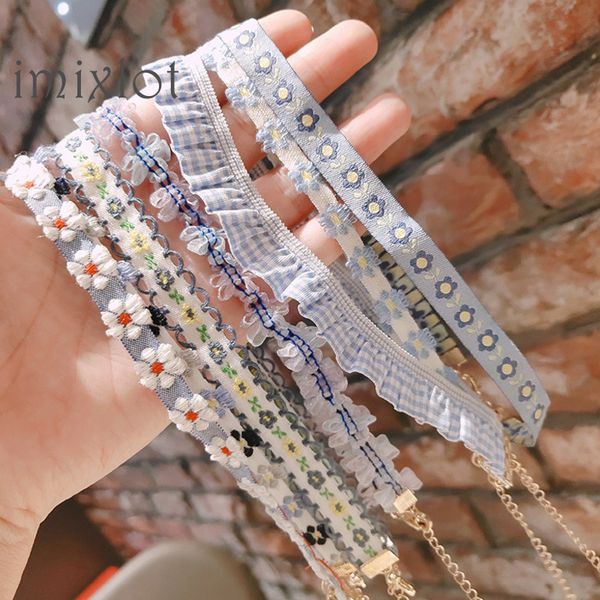 

korean small fresh contrast color daisy lace hand made weaving sweet flowers simple temperament necklace jewelry, Golden;silver