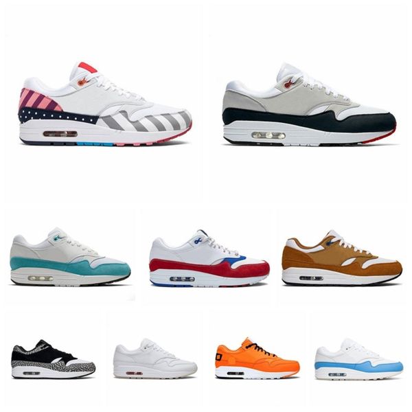 

d03 2020 react element running shoes for men women white black royal tint blue desert sand mens designer breathable sports sneaker size 6-11