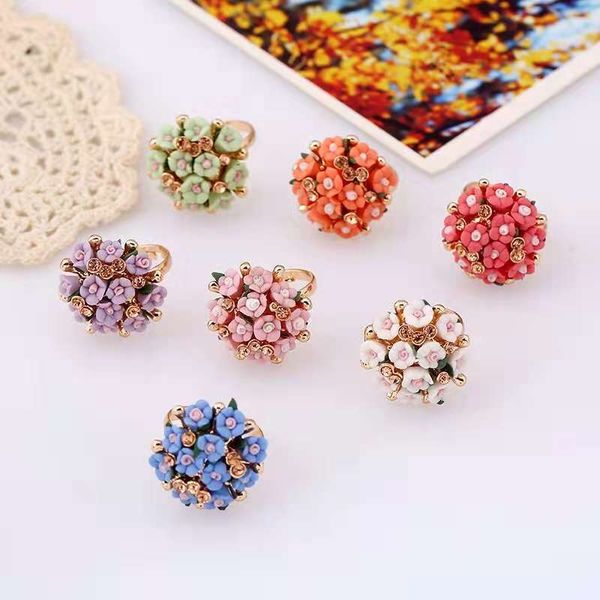 Großhandel - Diamanten Cluster Ringe Frauen China Porzellan Blumenring Mädchen Keramik Schmuck 7 Farben weiß rosa lila blau grün orange