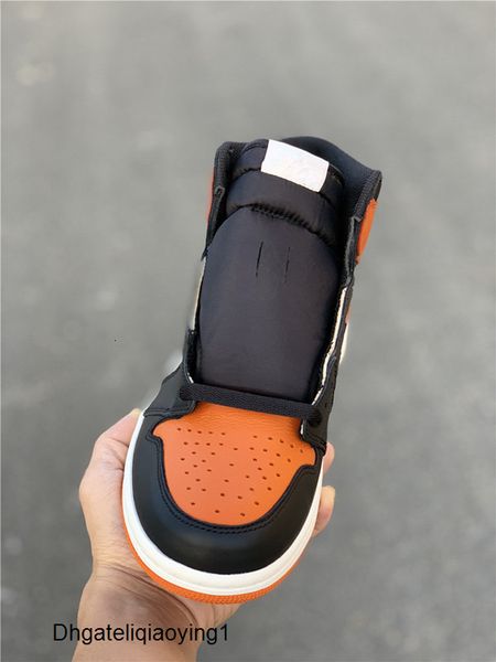 

new true 1 high og black orange men basketball shoes sports male 1s sneakers wholesale box size 8-13