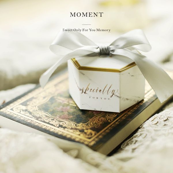 

100pcs creative wedding candy boxes with grey ribbons paper favor bags marble printed chololate container souvenir