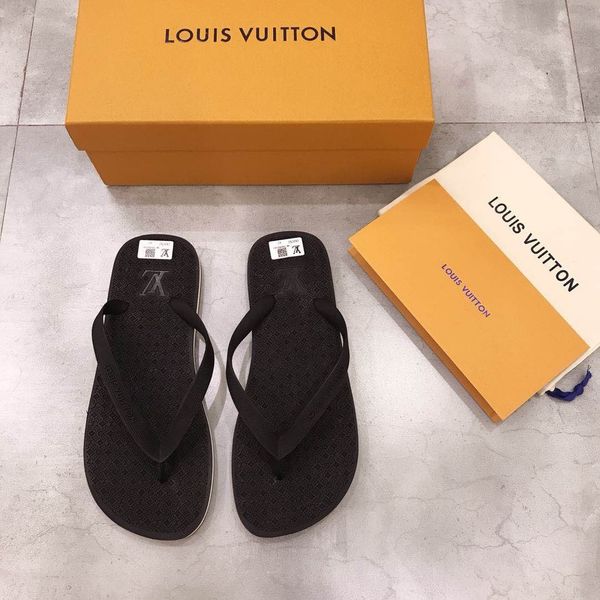 

high-end men's summer flip-flops sandals slippers beach shoes fashion luxurydesigner men's shoes classic retro pattern