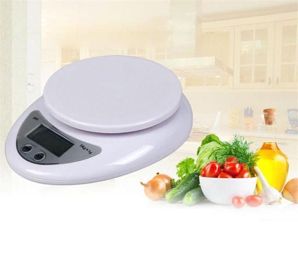 5 kg Home Domestico Schermo LCD portatile Elettronico digitale Cucina Dieta alimentare Bilancia postale Bilancia 5000 g x 1 g B05 DHL gratuito FEDEX 10 pezzi