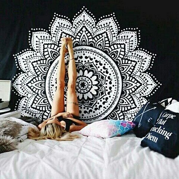 Tapeçaria preta e branca para pendurar na parede, tapeçaria mandala, algodão tradicional estampado boêmio hippie arte de parede grande 79 x 59