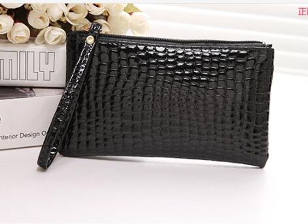

2018 frans britt ms. fashion wallet zipper bag simple purse the new lady mobile phone bag coin wallet, Red;black