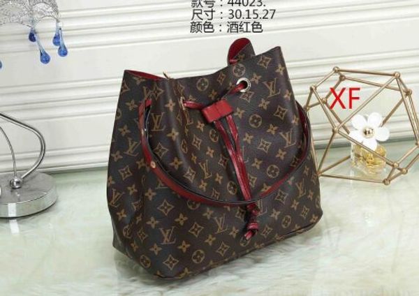 

2020 women purse leather ladies purse handbag cute zipper wallet women casual wallet bag 015
