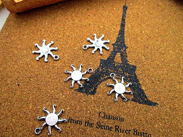 

105pcs-- sun charms silver tone 2 sided sun charms pendants 19x17mm, Bronze;silver
