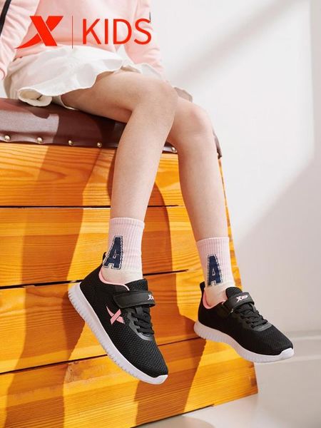 

xtep fashion girls sneakers casual children breathable running shoes kids comfortable shoe black pink 680114119519