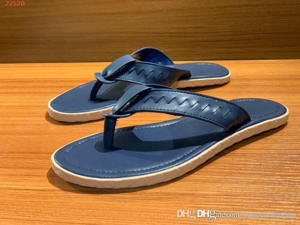 

2019 new style on the market, men leisure, beach slippers, and fine men flops, size 38-45, Black