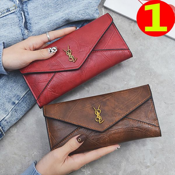 

2019 new bag female long paragraph multi-functional ladies wallet multi-card clutch designer bags locks bamboo handles handmade small wallet, Red;black