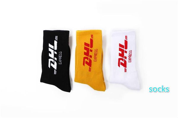 

travis scott mens fashion socks casual cotton breathable with 2 colors skateboard couple hip hop socks printed for male lr200443, Black