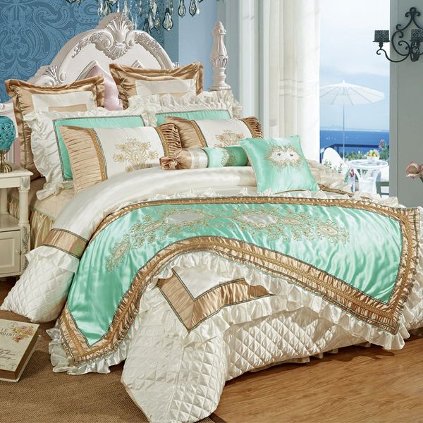 Luxury Elegant Solid Embroidered Silk Cotton Linens Bedding Set