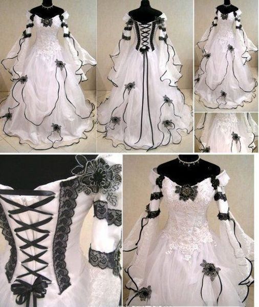 

Vintage plu ize gothic a line bridal dre e with long leeve black lace cor et back weep train wedding gown for garden