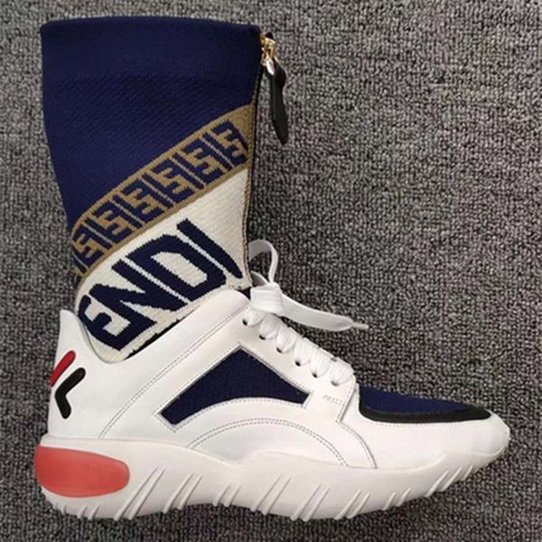 

2019 new luxury designer fashion sock shoes speed trainer casual shoes men women runner triple black boots flat shoes sneakers