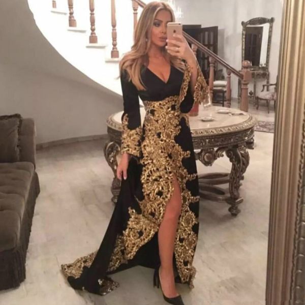 Elegante schwarze Mutter der Brautkleider Gold Spitze Applikationen Arabisch Dubai Lange Ärmel Split Partykleider Frauen Abendkleider Nach Maß