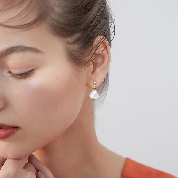 

xinwei 925 silver needle earrings new simple zircon earrings for women small fan-shaped acrylic pendant jewelry gift