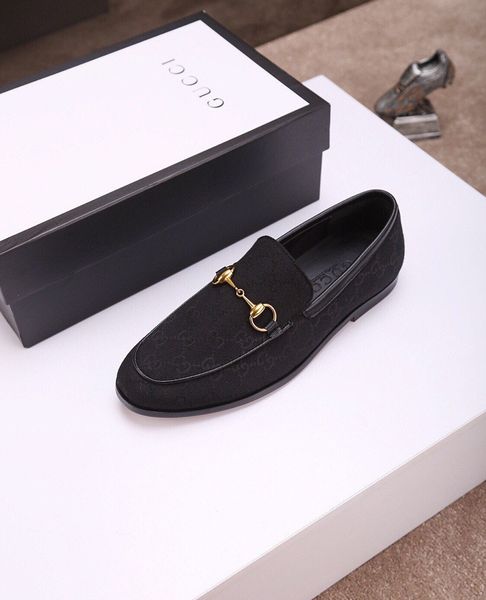 

19ss новый мужской моды британский стиль остроконечные toe свадьба бизнес кожа формальные платье обувь летняя обувь квартиры oxfords мужчины, Black