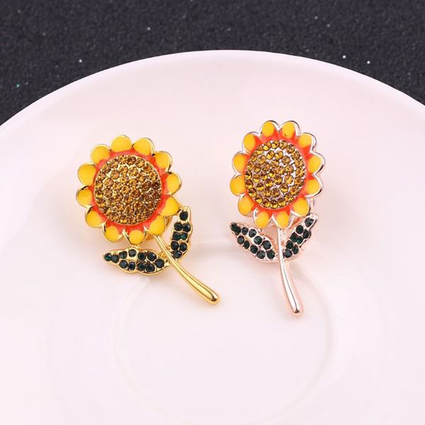 

1pcs new fashion sunflower crystal brooch pin collar badge corsage jewelry accessories, Gray