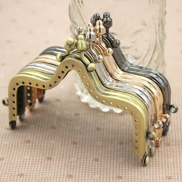 

10cm yamagata adorable. princess export of gold package small change package parts cloth art mouth metalworking fabric art diy, Black