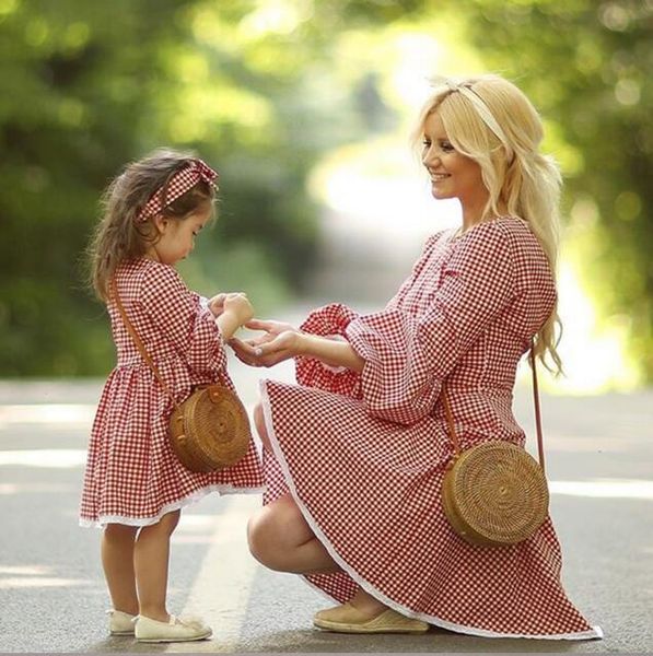 

christmas mother daughter dresses mom and me women kids girl cute checkerboard dress elegant xmas party princess dress, Blue