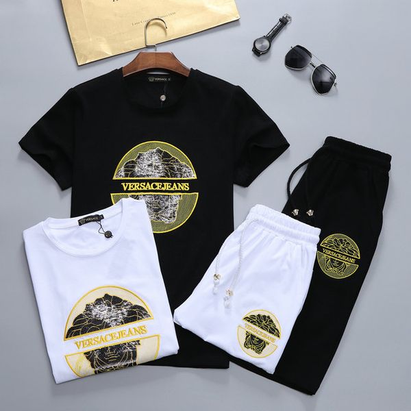 

mens 2020 luxury mens designer clothes summer mens tracksuit stall collar short sleeves pullover with casual jogger pants suits, Gray