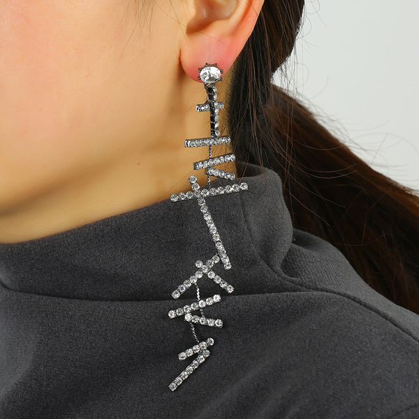 

взрыв модели мода кулон серьги горный хрусталь микро проложить серьги стержня этнические длинные оригинальные серьги сплава, Golden