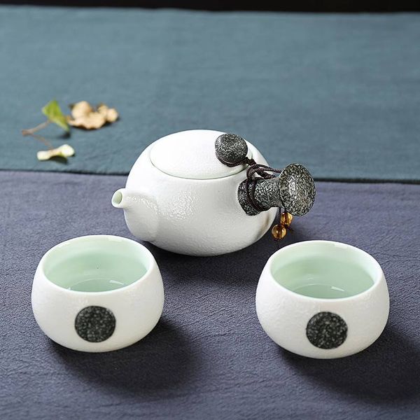 

3 pcs / set snow ceramic chinese gongfu tea side handle teapot & teacups mini travel set