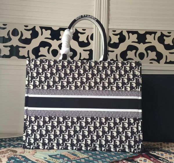 

2019 women 039 environmentally friendly handbag bag new portable one houlder handbag a popular bag for women to take when they go out 01