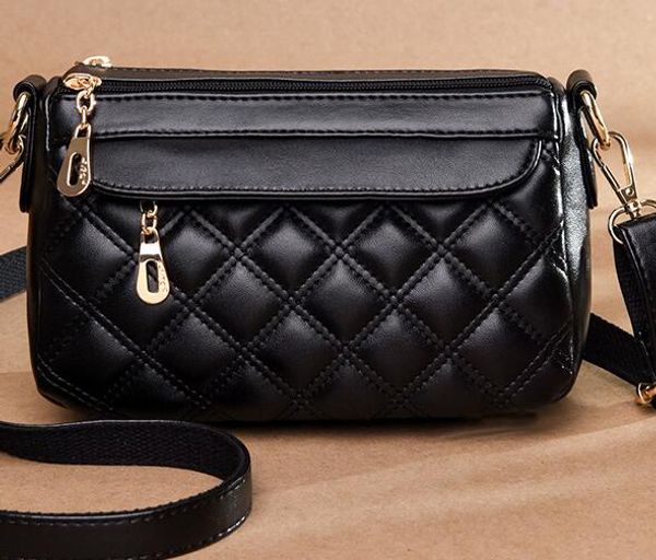 

luxury classic genuine leather lady messenger bags fashion love heart wave pattern satchel designer shoulder bag chain handbag purse