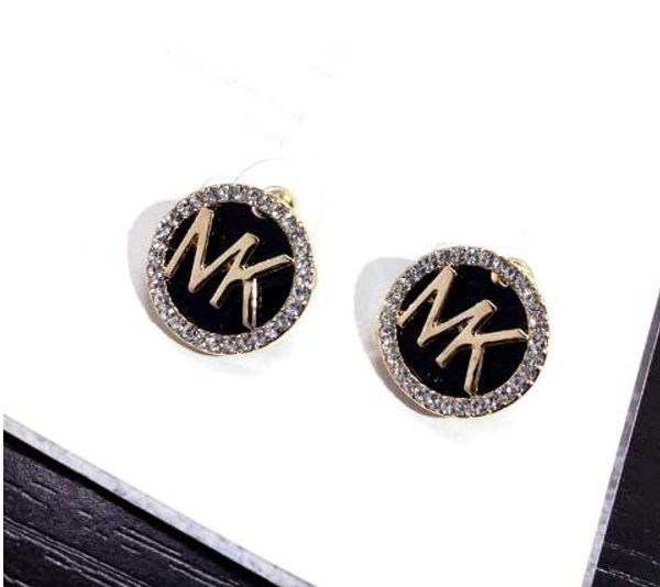 

2019 женские ювелирные изделия серьги с буквами из 18-каратного серебра посеребренн