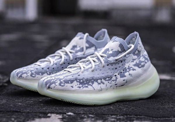 

3 kanye west v бѬенд дизайнеѬ ђжой Ѭабоае еѬнй белй веооѬажаие мђжкие жен