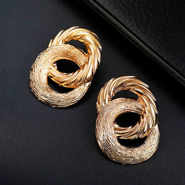 

New Exaggerated Big Stud Earrings For Women Circle Round Alloy Earrings Wedding Party Gift