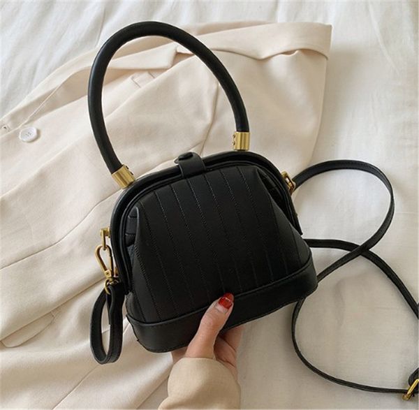 

Designer Luxury Handbag High Quality Shoulder Bag Cross Body Textured Popular Fashion PH-CFY20051533