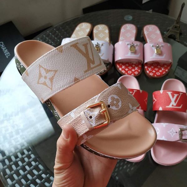 

2019 fashion women men shoes luxury slides slipper lady wedge sandals for women letter sandals classic woman beach shoes 35-45 b18, Black