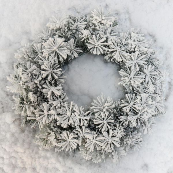 

christmas flocked wreath snow huan christmas door hanging wreath decorative