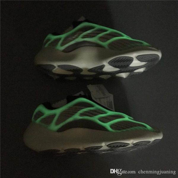 

2019 новый kanye west originals 700 v3 azael кроссовки черный белый 3 м светоотражающая волна бегун мужчины женщины спортивные кроссовки ef9